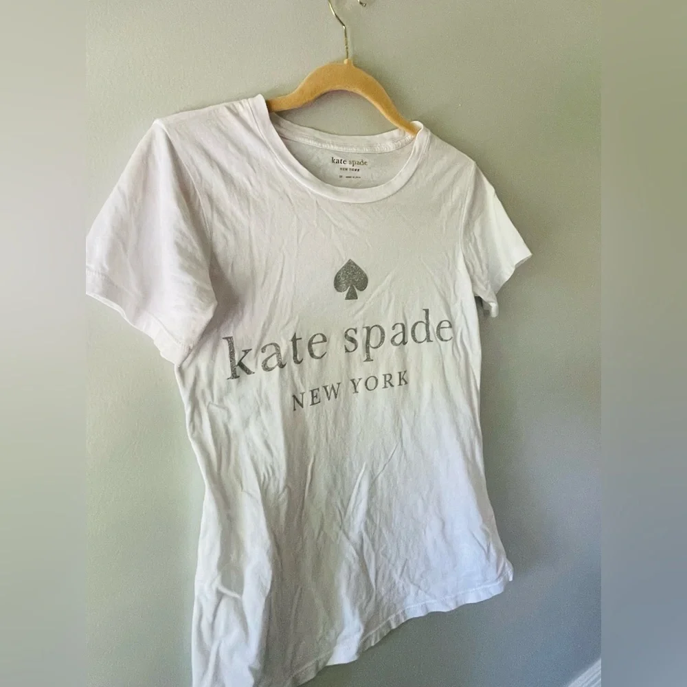 Kate Spade ♠️ - Picture 3 of 4